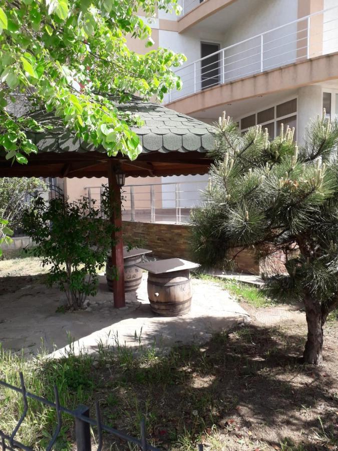 Hotel Holiday Эфорие Норд Экстерьер фото